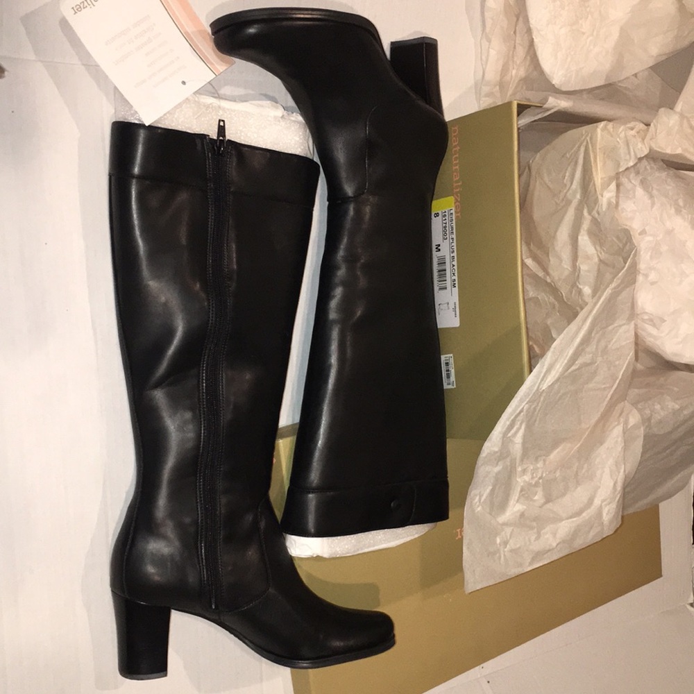 NIB Naturalizer leisure plus black boots | black | size 8